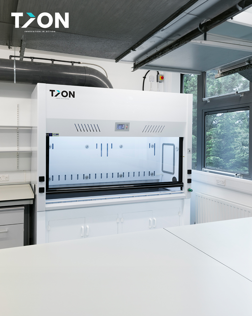 TION-CoLaborator_laboratory-fume-extractor_journey-P960