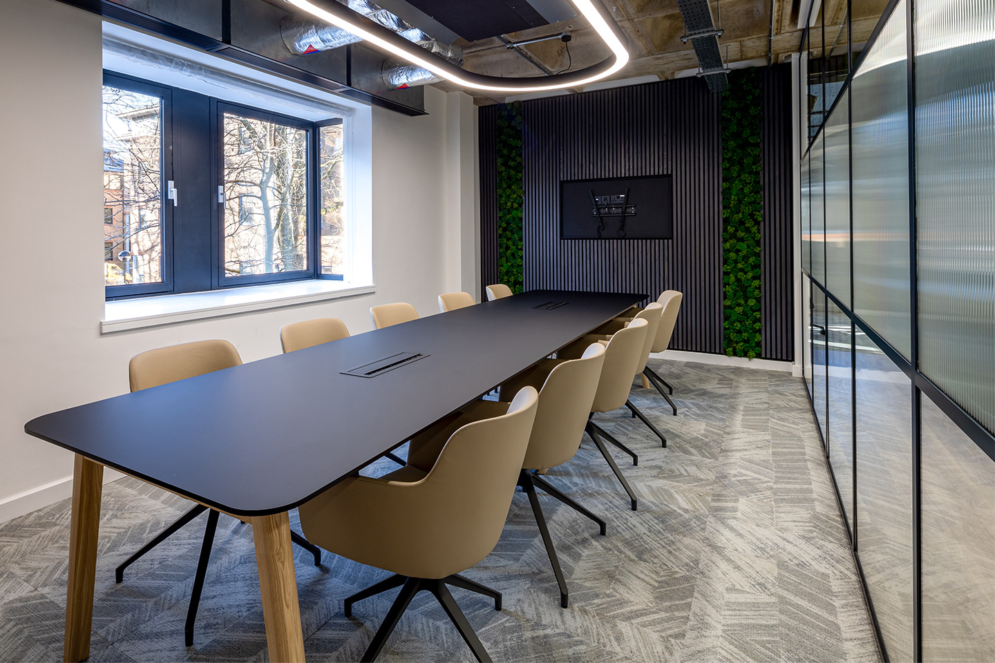 6No8JC-Cambridge_Large-Meeting-Room_C1440