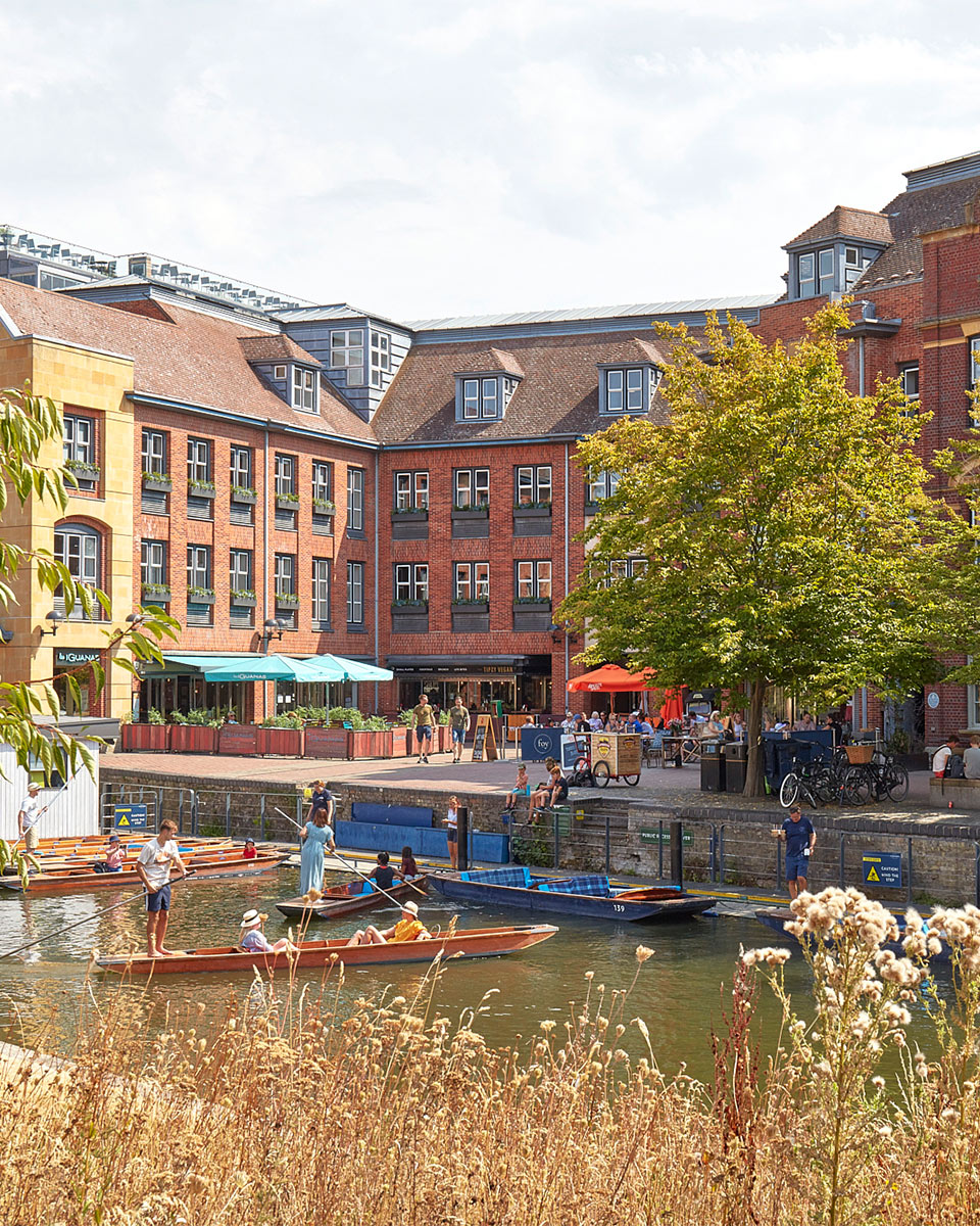 Cambridge_Quayside-River-Restaurants_Journey-L960